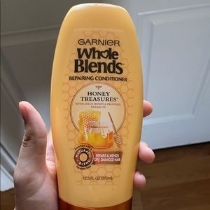 Repairing conditioner